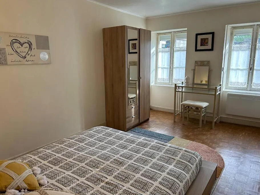 Nid Douillet-Loire A 100M Villa Saint-Leger-Des-Vignes